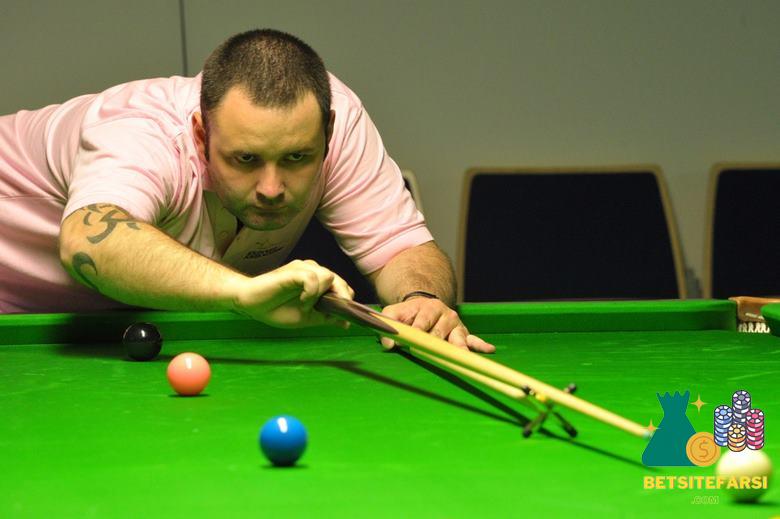 استفن مک گوایر کیست؟